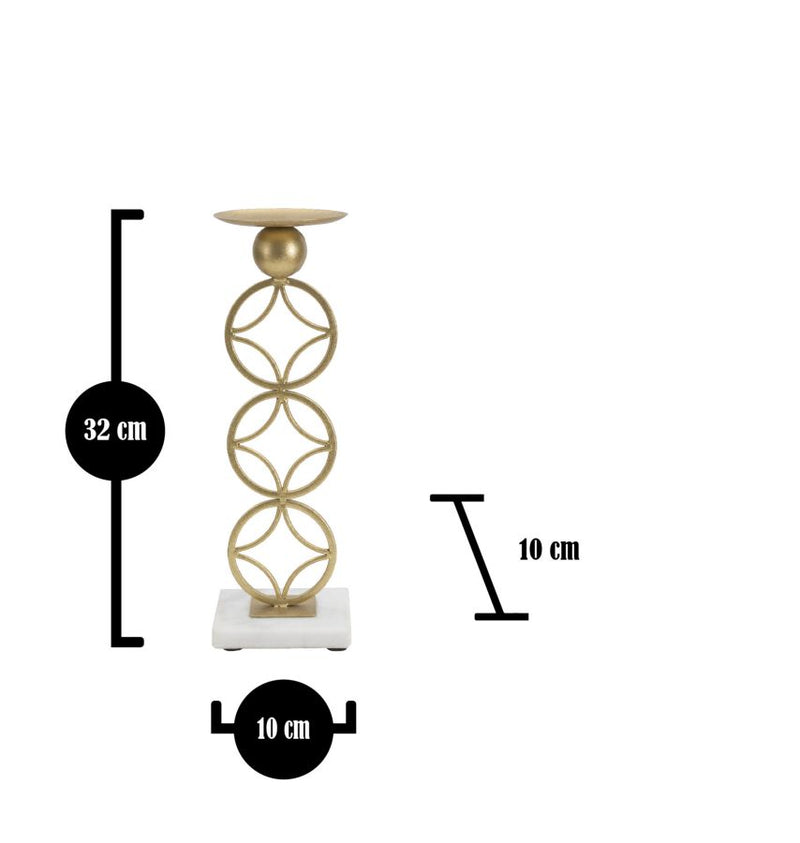 Aranyszínű Fém Geometrikus Gyertyatartó Fehér Márvány alapon