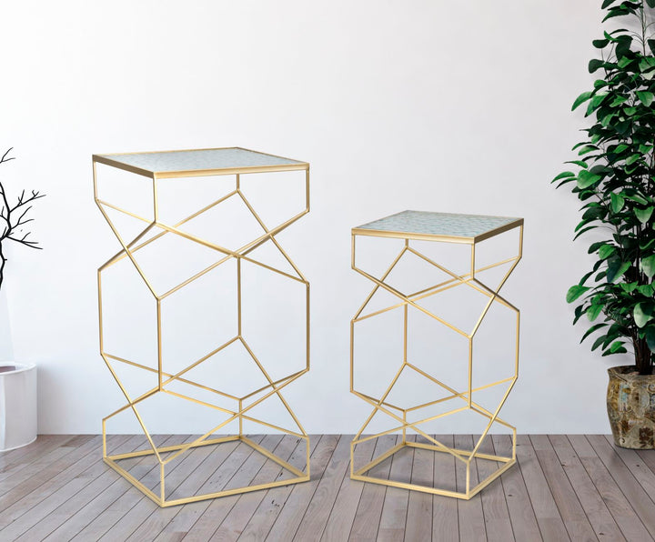 Arany színű fém kisasztalok üveglappal – Glassy Coppia