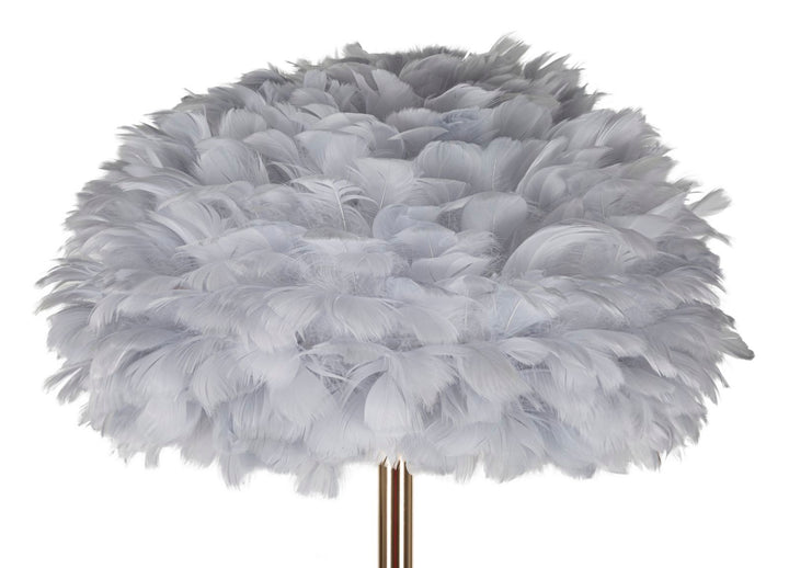 Szürke színű, karcsú állólámpa tollas ernyővel – Feathers kollekció