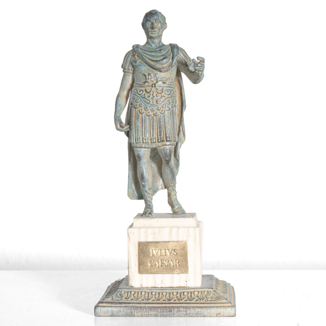 Julius Caesar szobor talapzattal (Bronz)