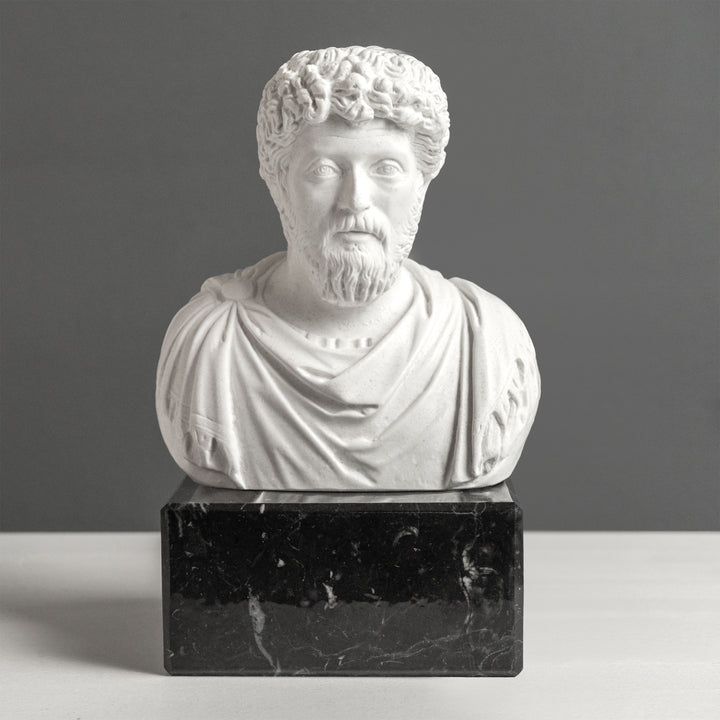 Marcus Aurelius Mellszobor Könyvtámasz - Fekete Márvány Talpazaton