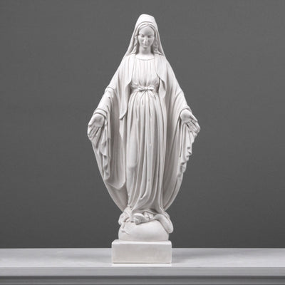 Szűz Mária kerti szobor