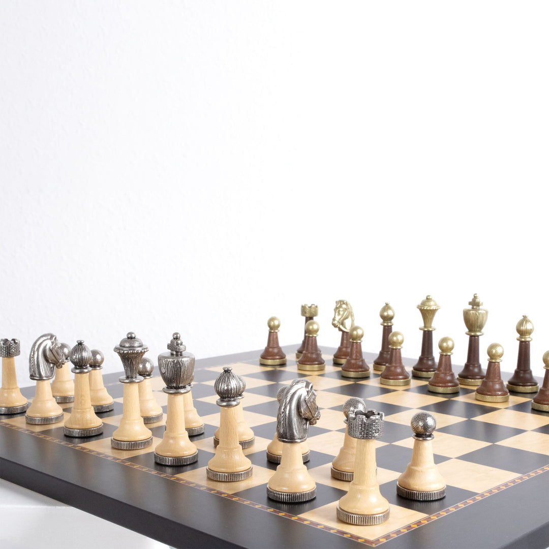 Italfama klasszikus fém sakkkészlet prémium Queen’s Gambit fa sakktáblával