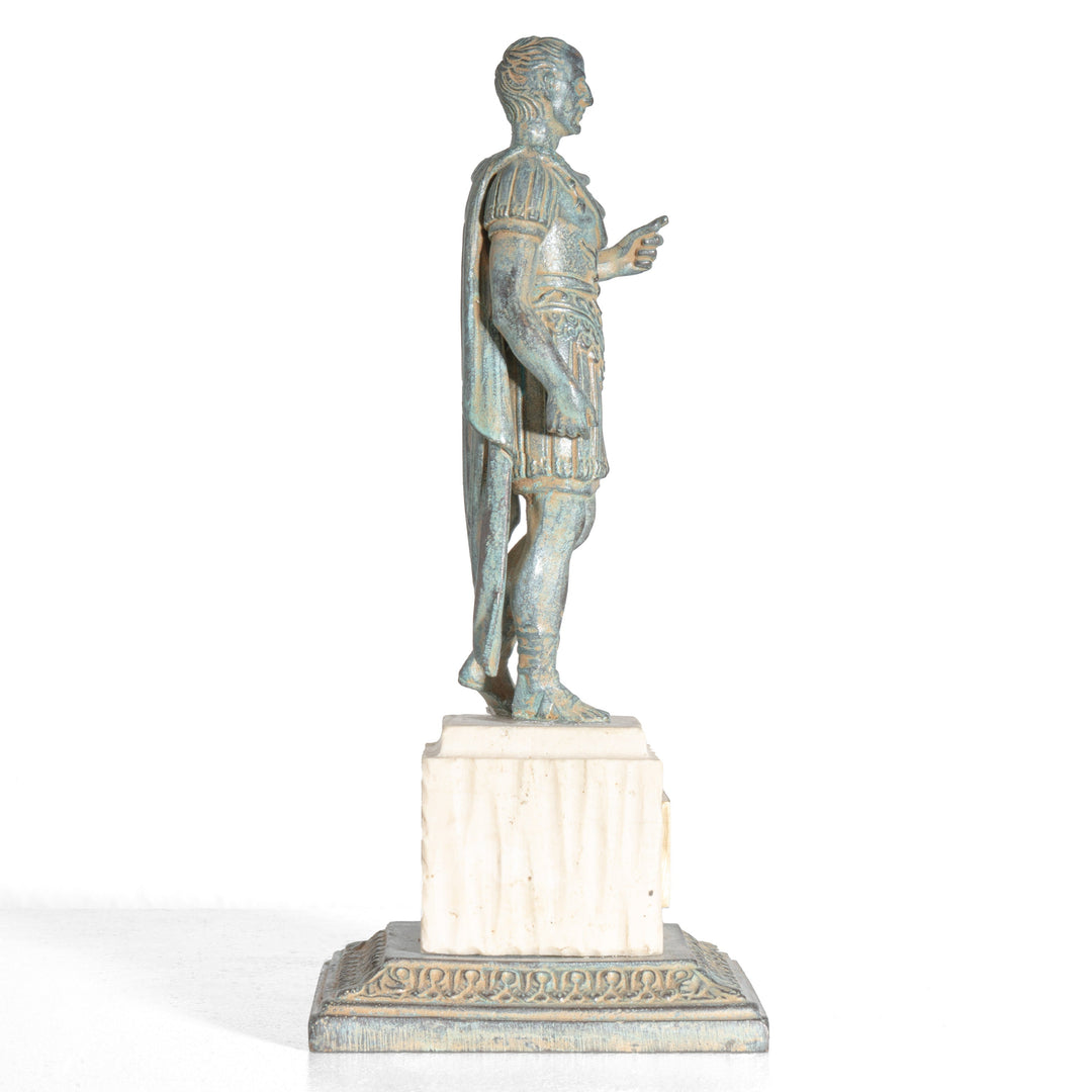 Julius Caesar szobor talapzattal (Bronz)