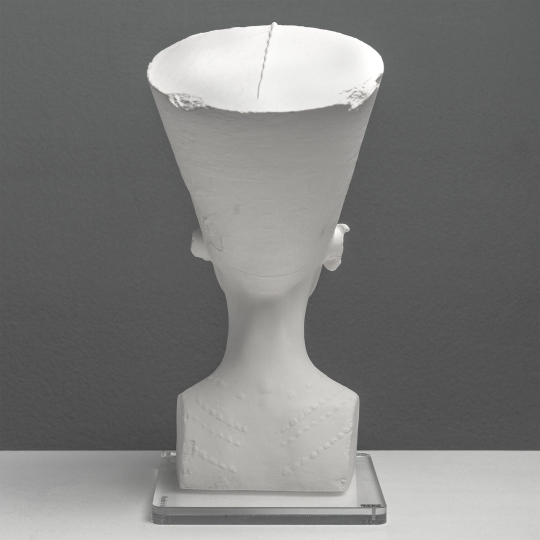 Nefertiti mellszobor – Fehér (Berlin Egyiptomi Múzeum)