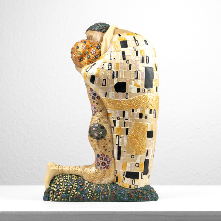 A Csók Szobor Klimt Alkotása (Nagy, Szerelmespár Szobor)