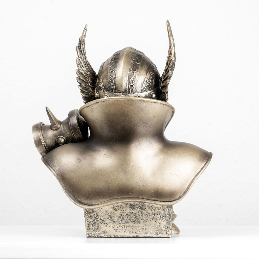 Thor mellszobor — A mennydörgés északi istene Mjölnirrel (Hidegen öntött bronz szobor)