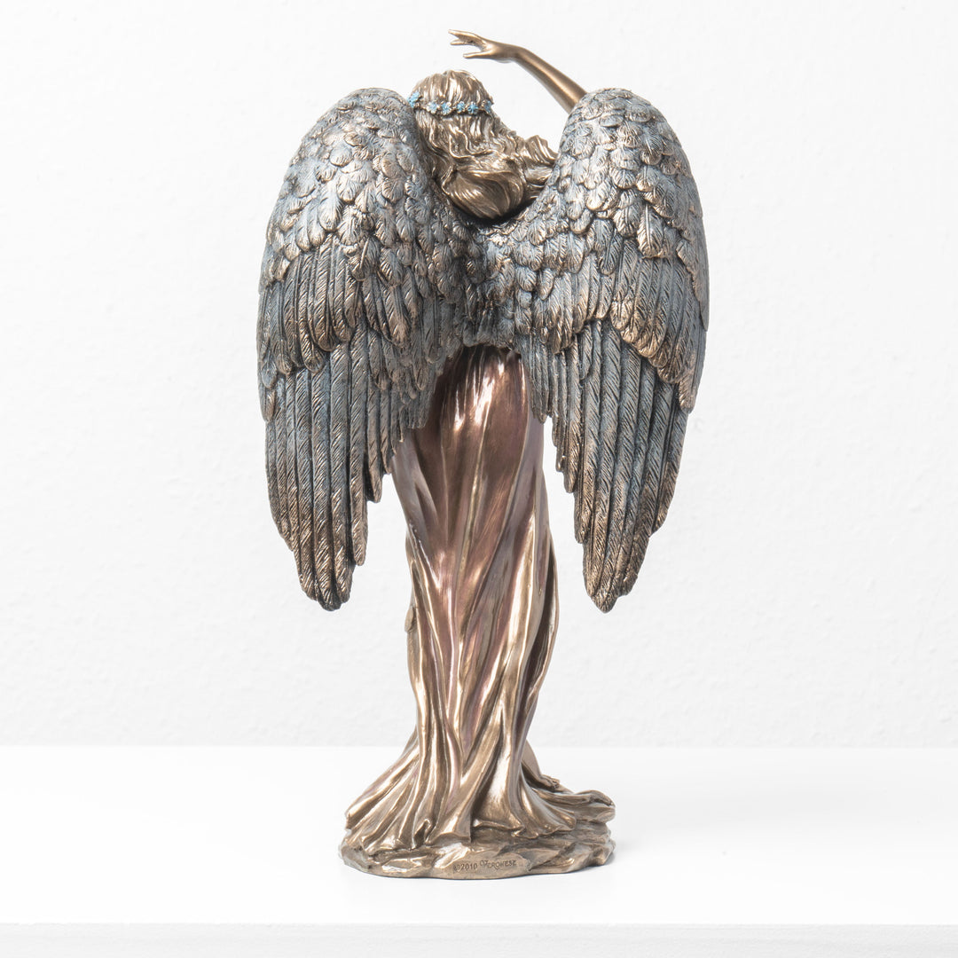 Szárnyas Fortuna szobor bőségszaruval (Hidegen öntött bronz szobor)