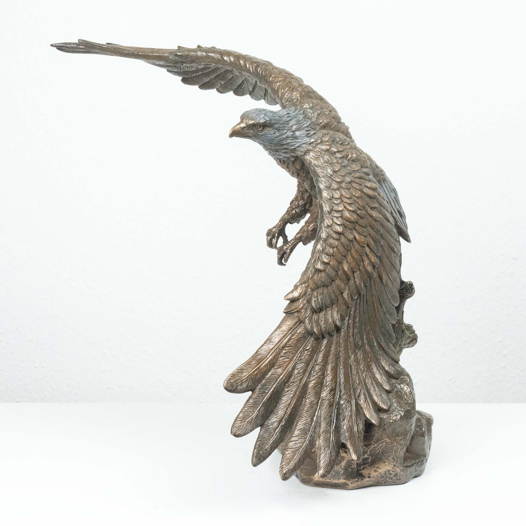 Sas Szobor „Repülő” (Hidegen öntött bronz állat szobor)