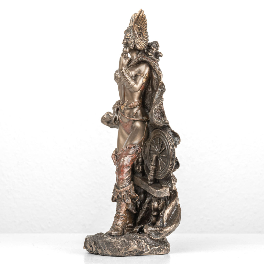Frigg szobor — A házasság északi istennője (Hidegen öntött bronz)