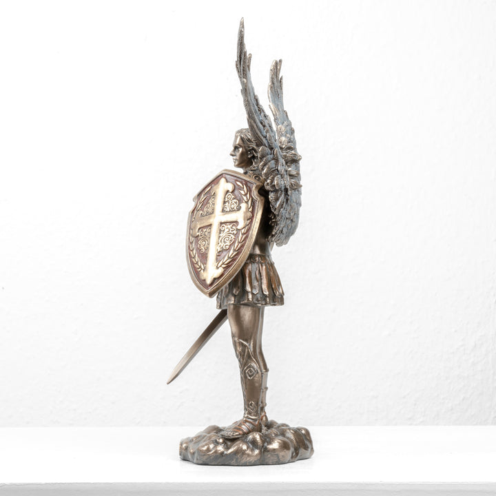 Szent Mihály arkangyal szobra – A mennyek védelmezője (Hidegen öntött bronz, kicsi)