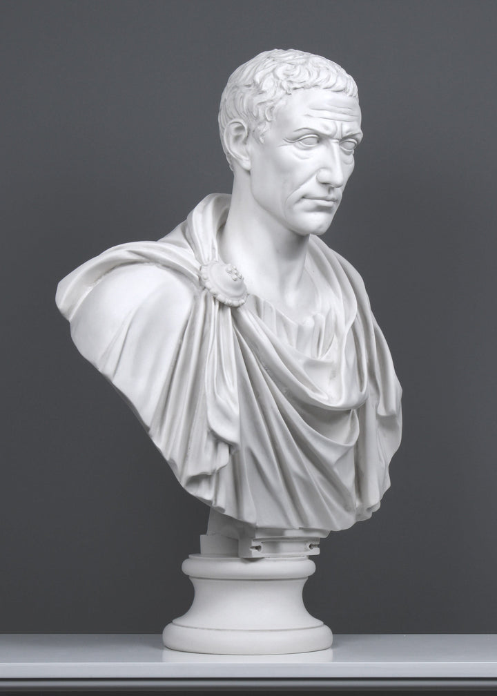 Julius Caesar tógában - Mellszobor