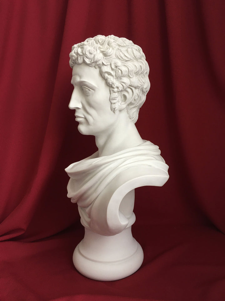 Római Szenátor Mellszobor Tógában