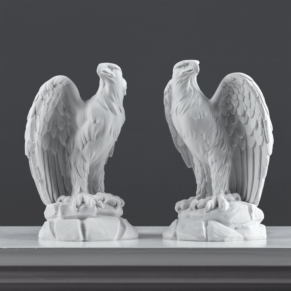 Sas könyvtámasz (szabadság és erő szimbóluma)