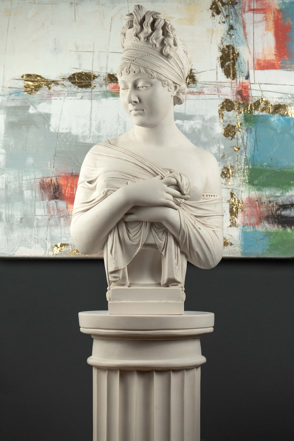 Barázdált Oszlop Mellszoborhoz – Klasszikus fehér dekor talapzat