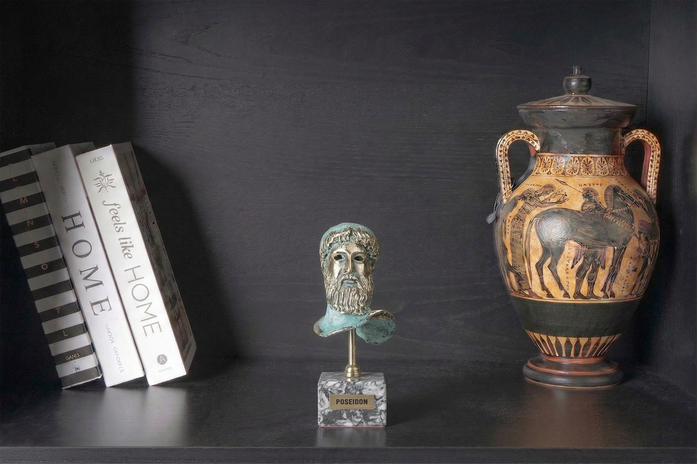 Poszeidón mellszobor (A tenger görög istene, sárgaréz szobor)