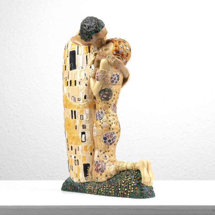 A Csók Szobor Klimt Alkotása (Nagy, Szerelmespár Szobor)