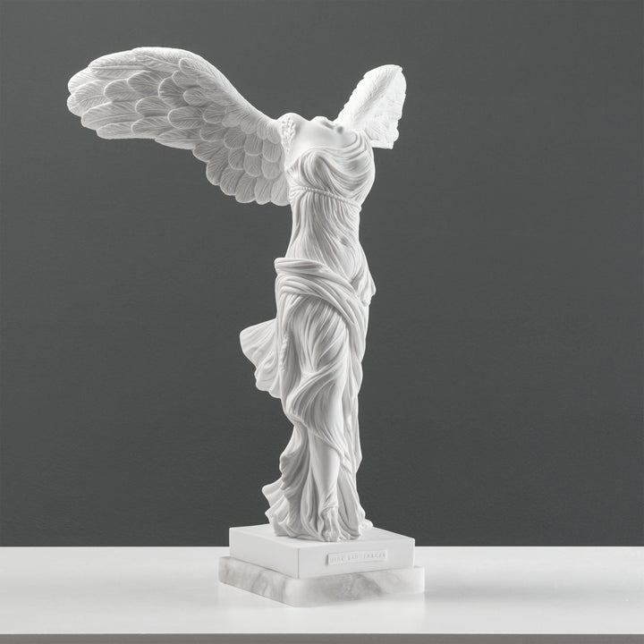 Szárnyas Győzelem szobor (nagy) – Szamothrakéi Niké