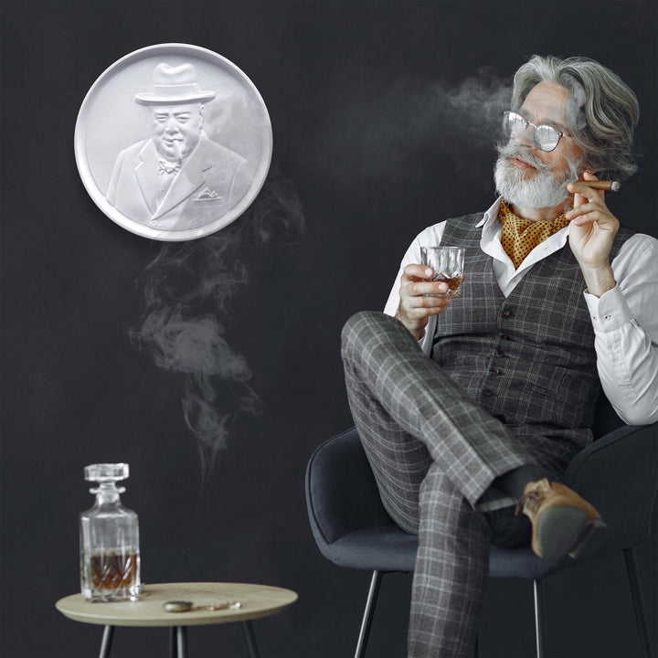 Winston Churchill Szivarral Fali Dombormű – A II. világháború brit bulldogja