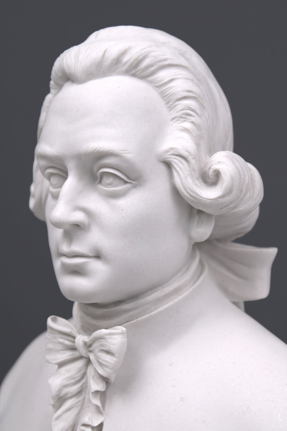 Mozart mellszobor