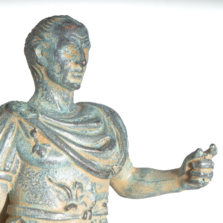 Julius Caesar szobor talapzattal (Bronz)