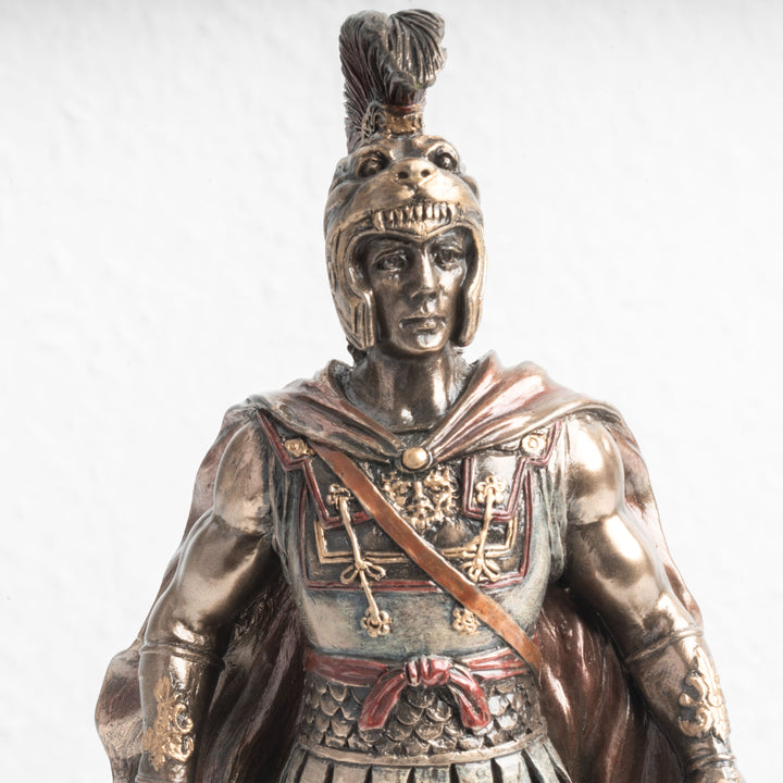 Nagy Sándor szobor – Veretlen hadvezér (Hidegen öntött bronz szobor)