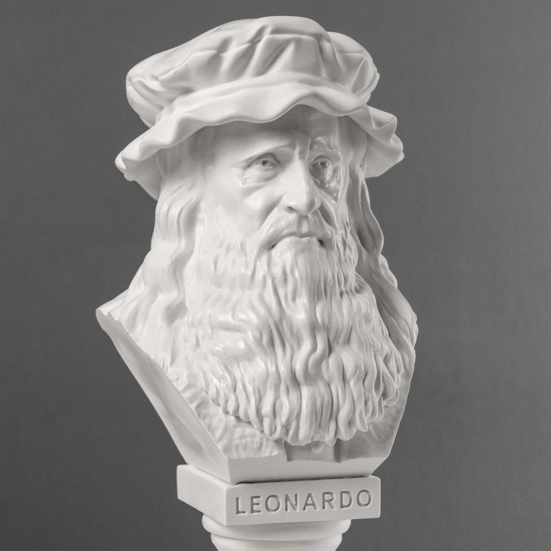 Leonardo da Vinci mellszobor – A reneszánsz mestere (fehér)