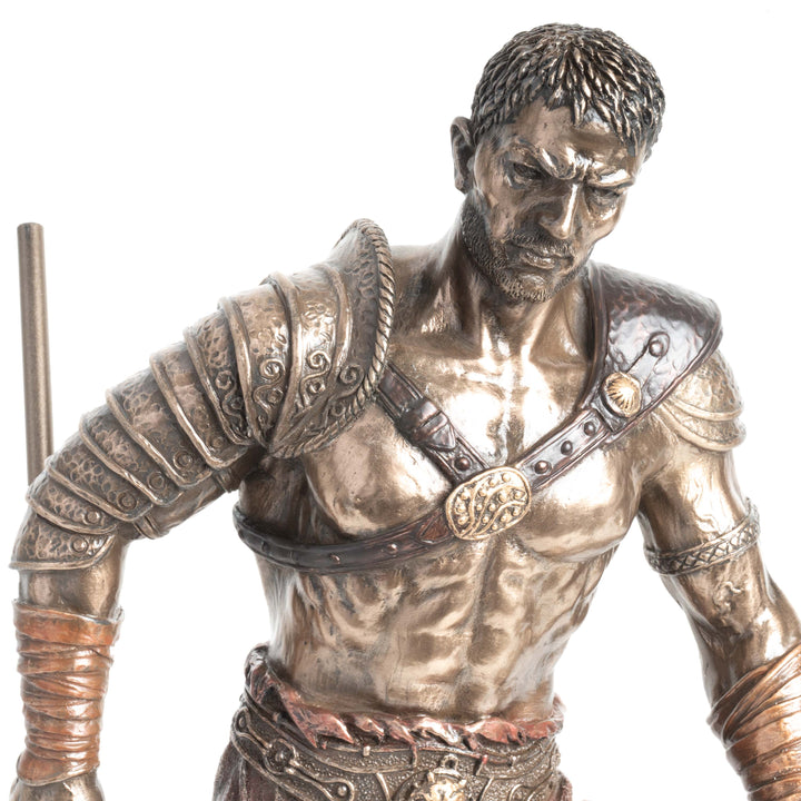 Retiarius gladiátor szobor – A háló és a háromágú szigony mestere (Hidegen öntött bronz szobor)