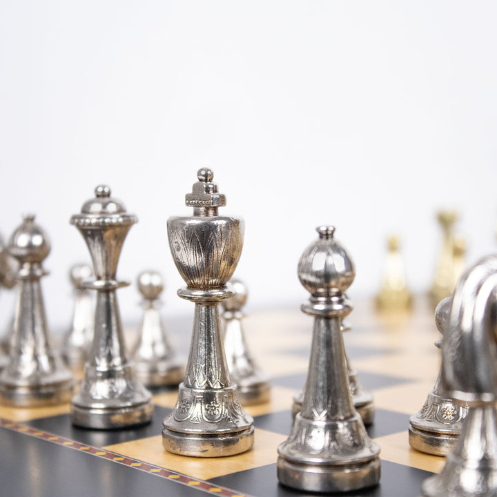 Italfama Staunton fém sakkkészlet prémium Queen’s Gambit fa sakktáblával