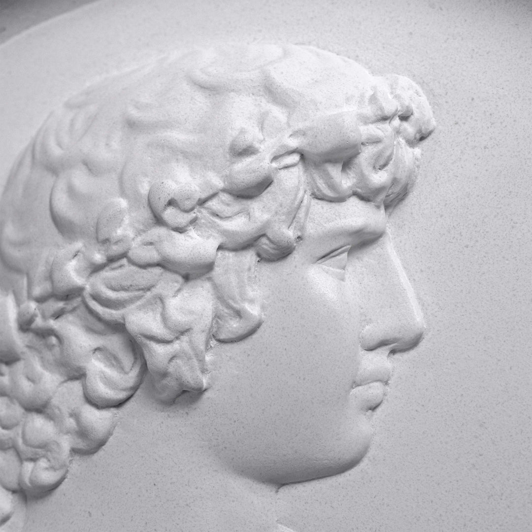 Antinous Silvanus dombormű – Hadrianus villájának faliszobra