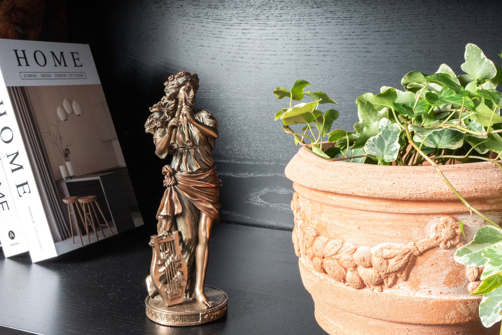 Euterpé, a zene múzsájának szobra (Hidegen öntött bronz szobor)