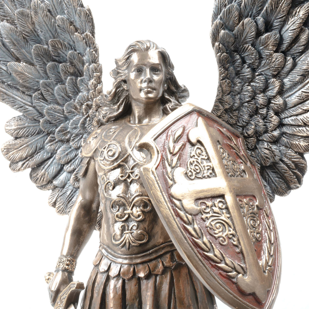 Szent Mihály arkangyal szobra – A mennyek védelmezője (Hidegen öntött bronz, kicsi)