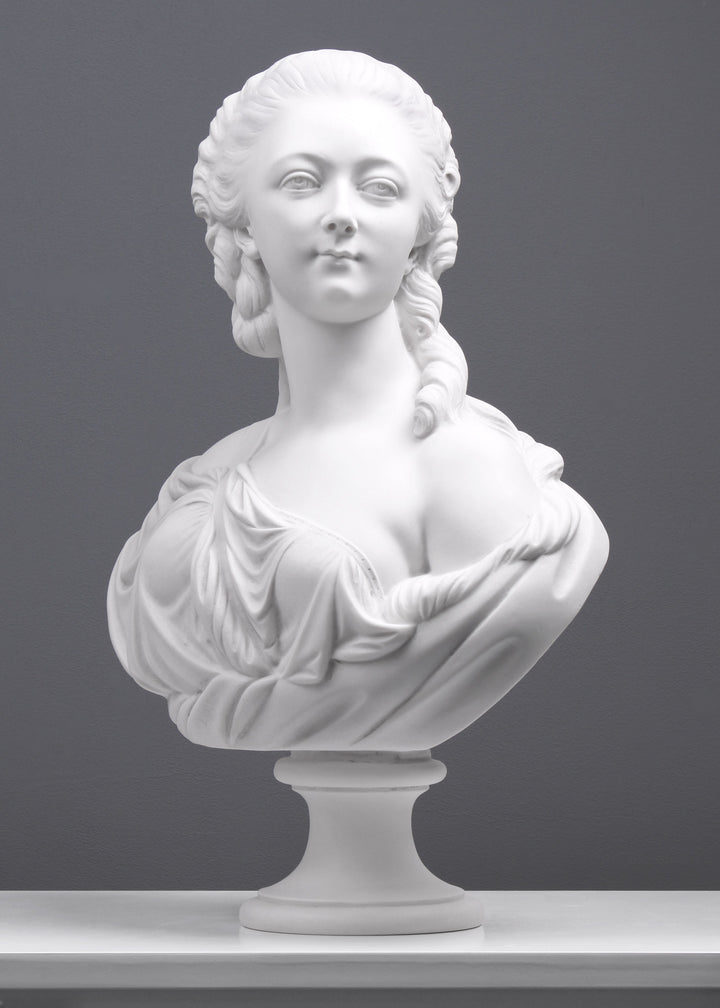 Madame du Barry mellszobor