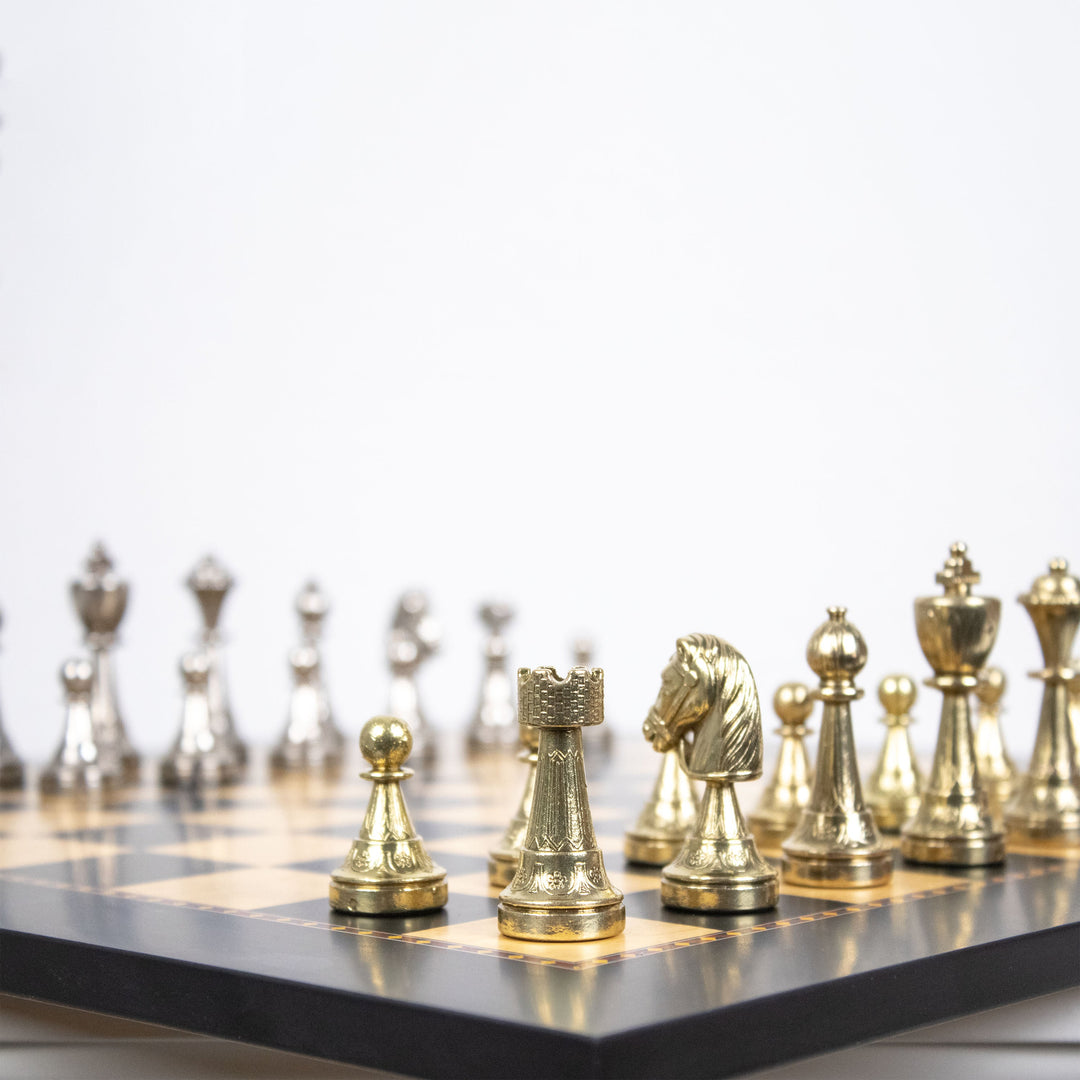 Italfama Staunton fém sakkkészlet prémium Queen’s Gambit fa sakktáblával