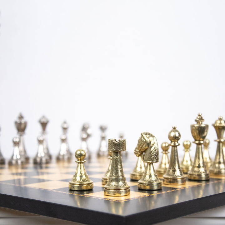 Italfama Staunton fém sakkkészlet prémium Queen’s Gambit fa sakktáblával