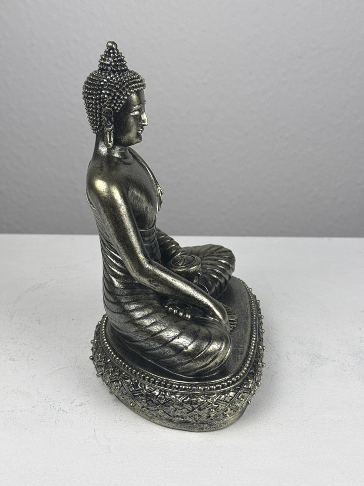 Meditáló Buddha Szobor (Bronz Hatású)