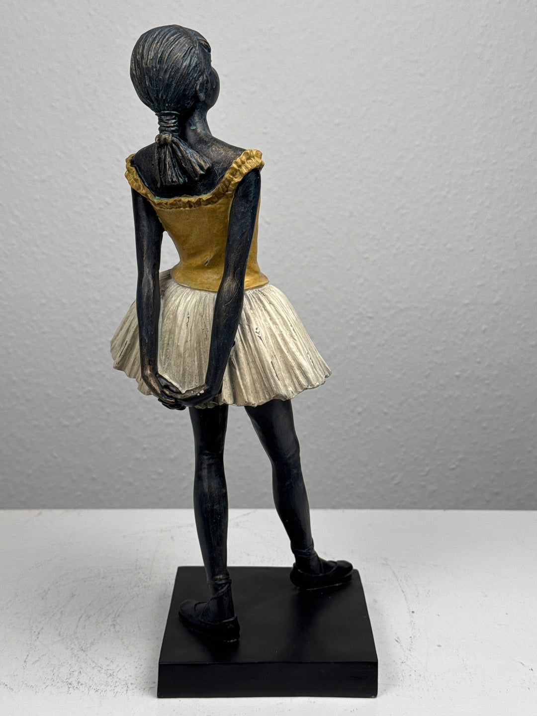 Kis Táncos Szobor (Nagy Degas szobor)