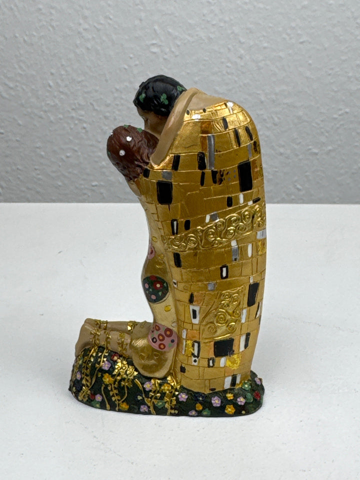 Szerelem Szobor – A csók Klimttől (Kicsi, szerelmespár)