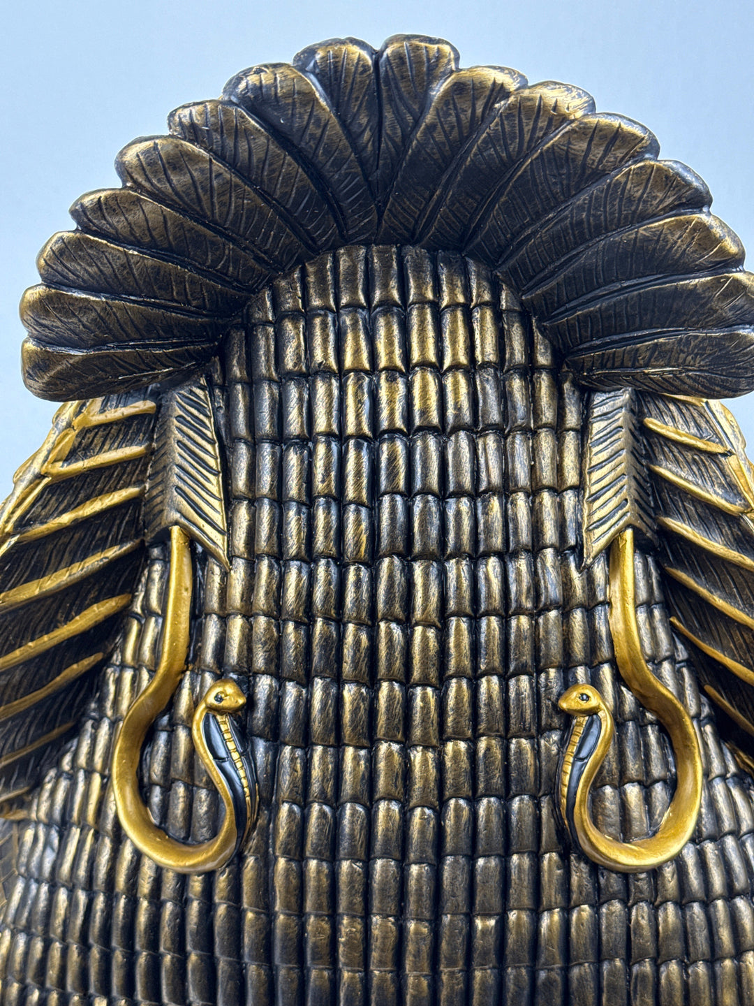 Kleopátra Mellszobor – Egyiptomi Királynő (Fekete-Arany)