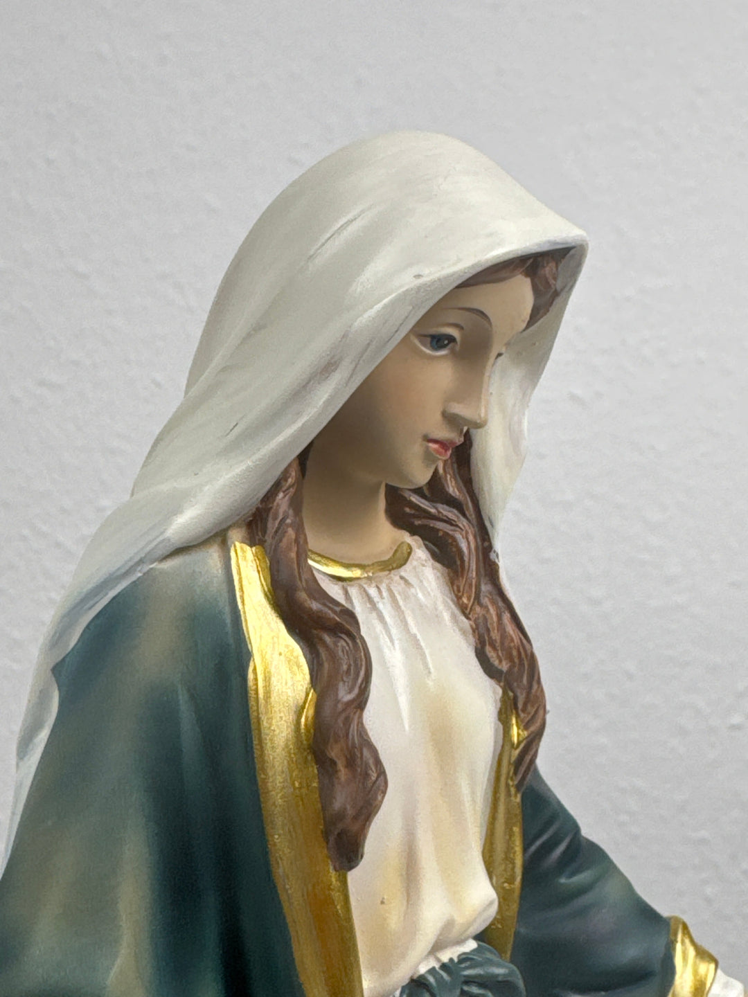 Szűz Mária Szobor – Kegyelmek Asszonya