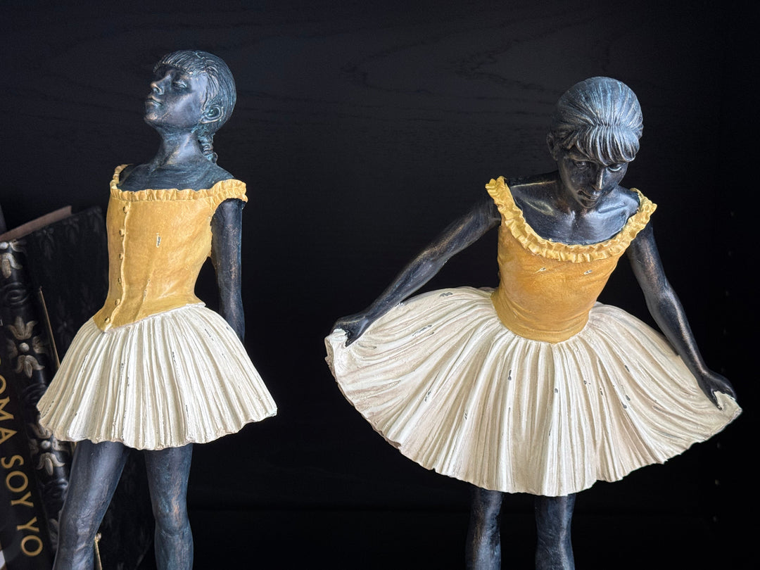 Kecses Balerina Szobor (Degas táncosnő)