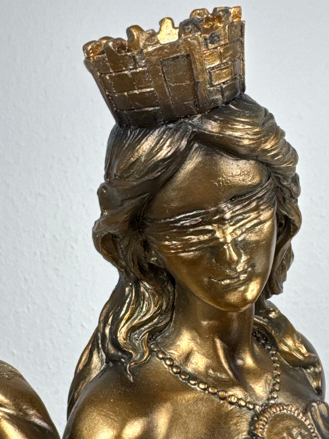 Fortuna Istennő Szobor – Görög Szerencseistennő (Nagy, antikolt bronz hatású)
