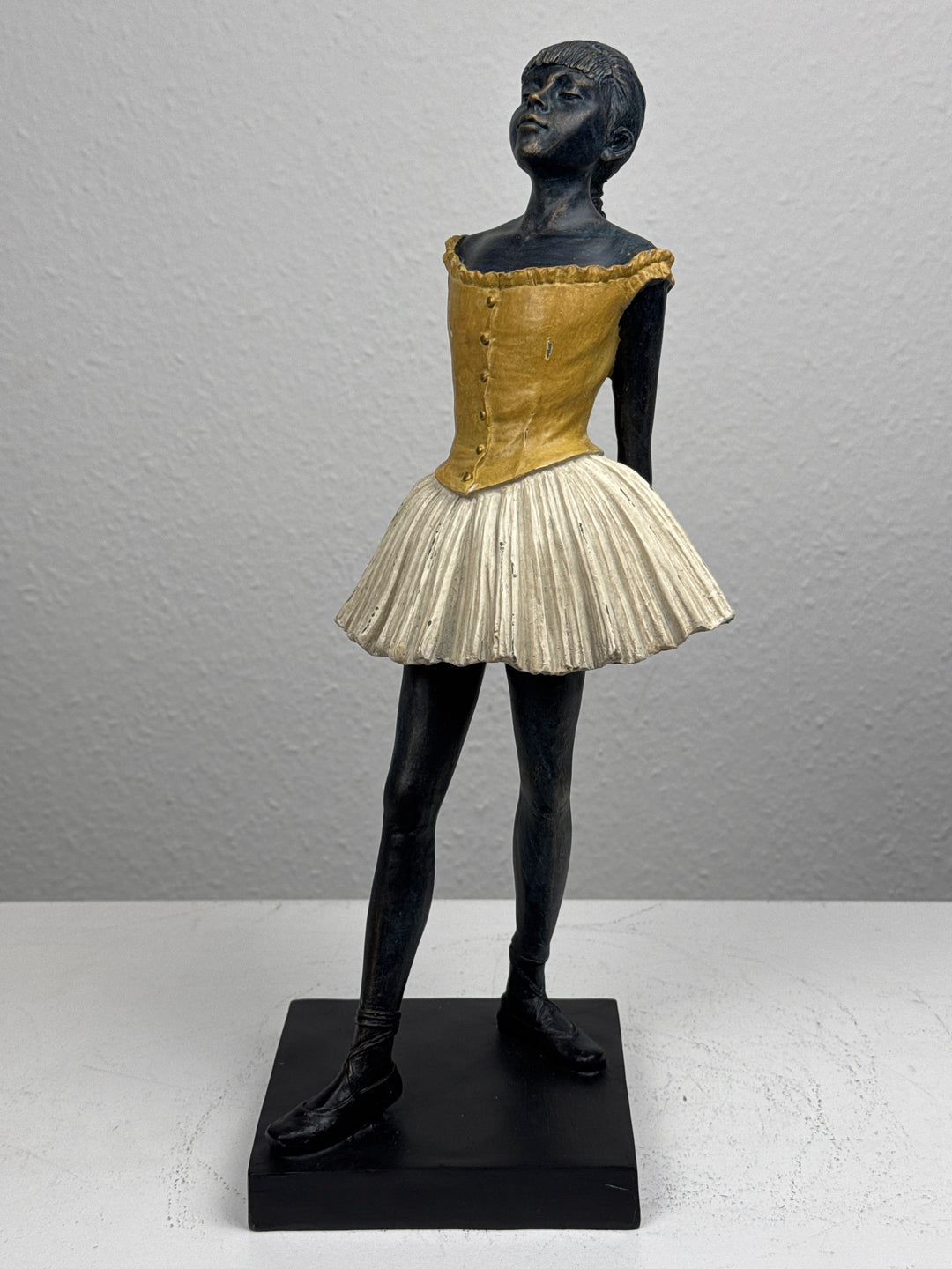 Kis Táncos Szobor (Nagy Degas szobor)