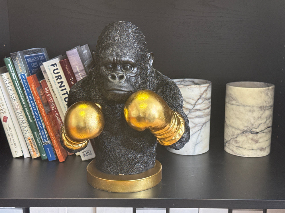 Boxoló Gorilla Szobor (Fekete-Arany Pop Art)