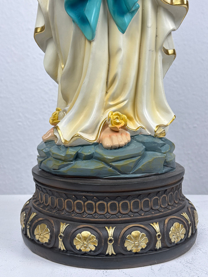 Lourdes-i Szűzanya Szobor