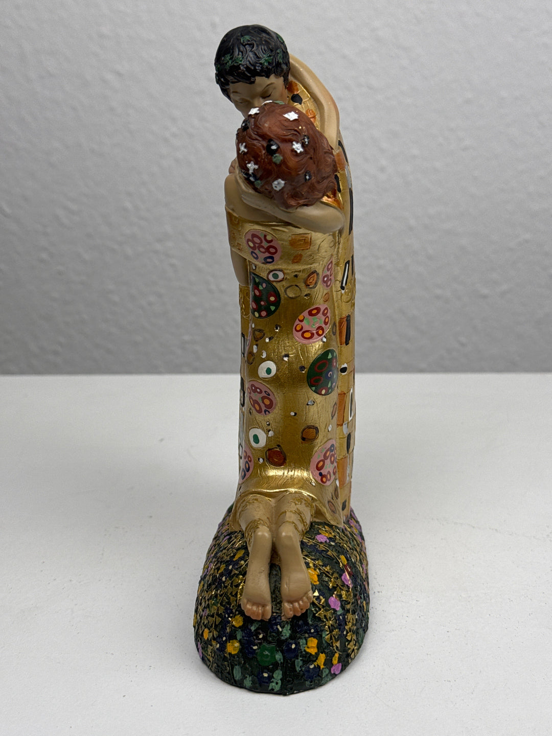 Szerelem Szobor – A csók Klimttől (Szerelmespár)