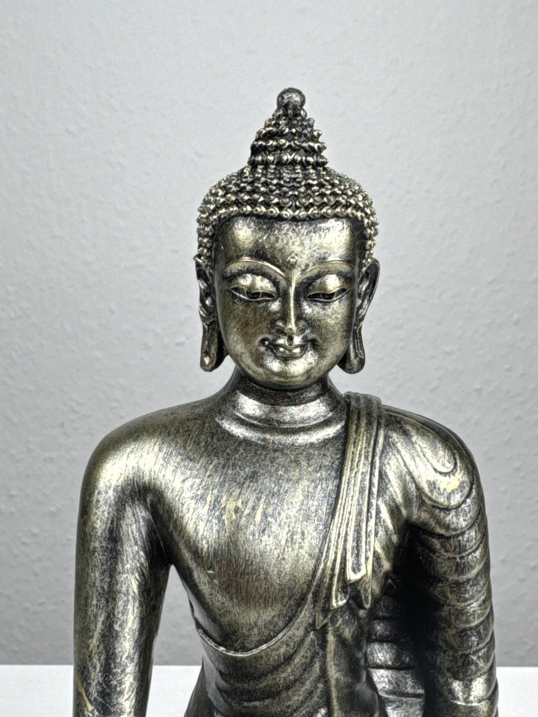 Meditáló Buddha Szobor (Bronz Hatású)