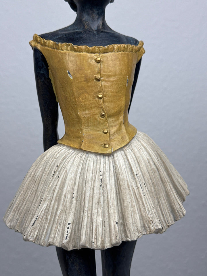Kis Táncos Szobor (Nagy Degas szobor)