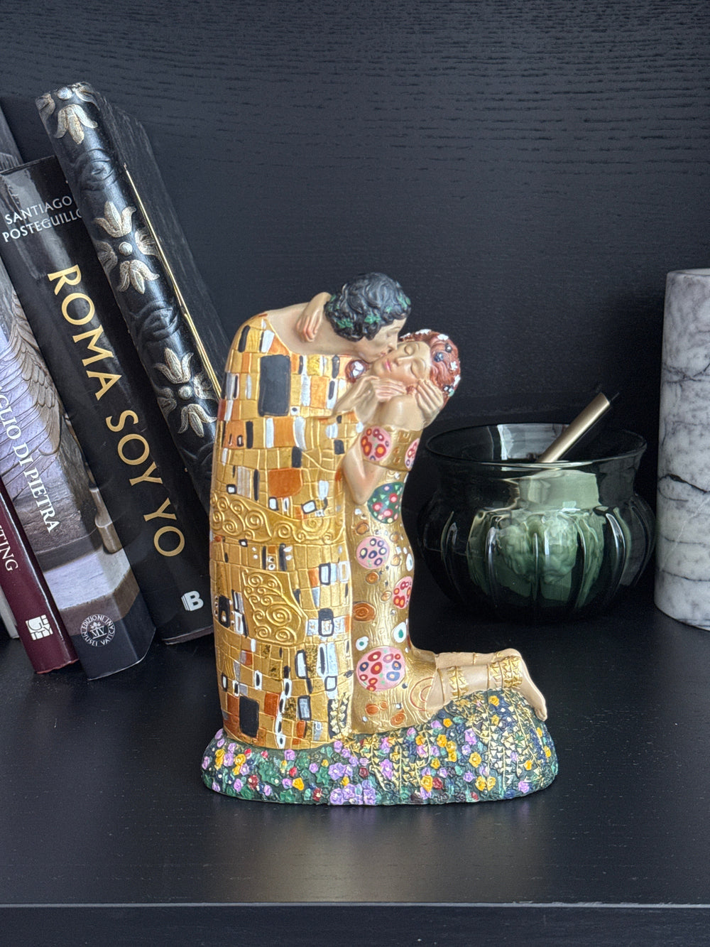 Szerelem Szobor – A csók Klimttől (Szerelmespár)