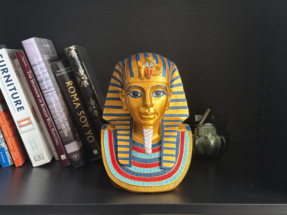 Tutanhamon Mellszobor – Egyiptomi Fáraó